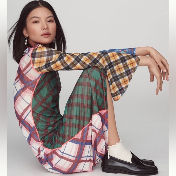 CeliaB Ixora Mesh Midi Slip Dress - Picture 2 of 8